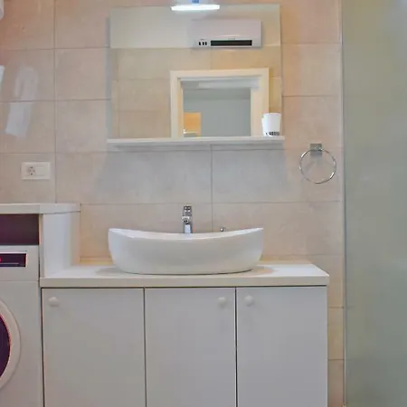 New Comfortable Vesna Apartment Hvar Town